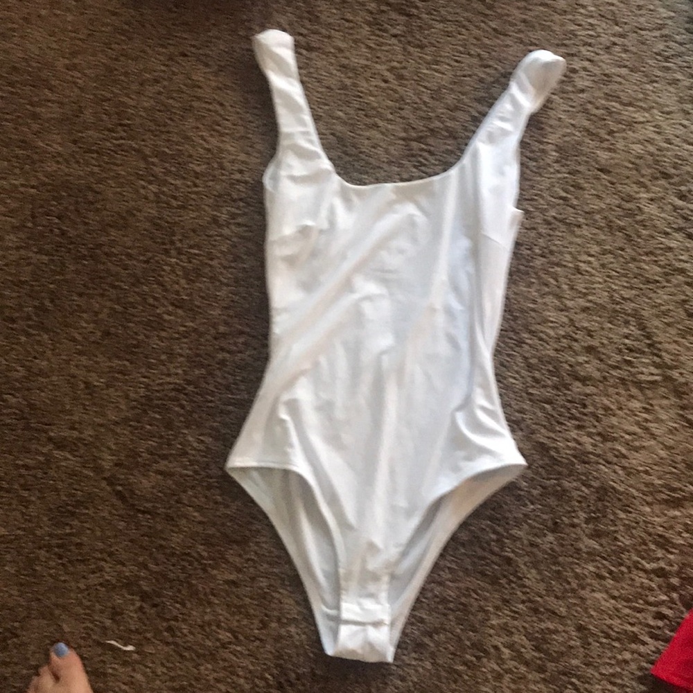 White scoop neck bodysuit